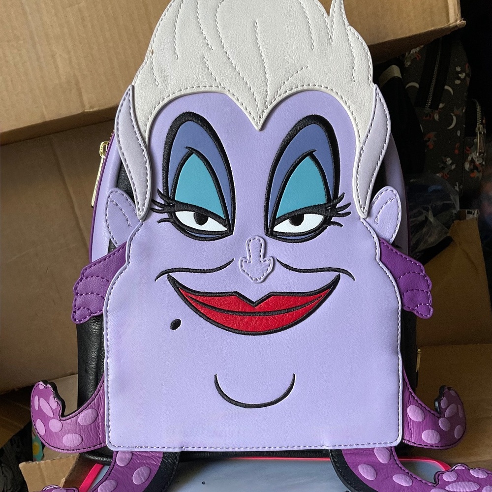 LOUNGEFLY  URSULA  COSPLAY BKPK , NWT